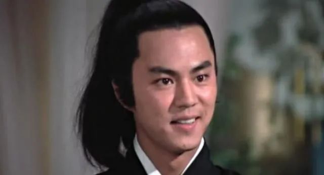 50岁健身的男明星_健身明星男发型图片_盘点那些健身明星