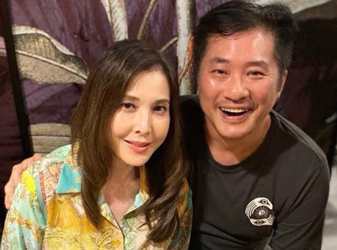 健身明星男发型图片_50岁健身的男明星_盘点那些健身明星