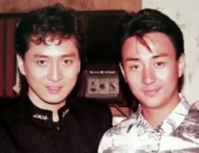 50岁健身的男明星_盘点那些健身明星_健身明星男发型图片