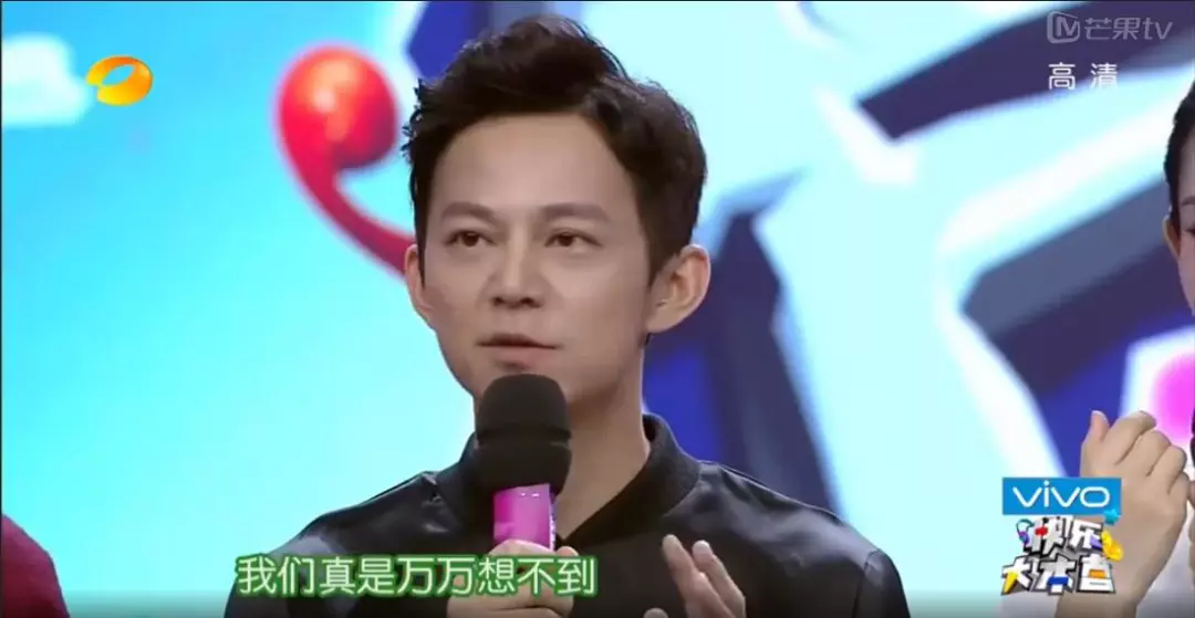 健身明星男图片_50岁健身的男明星_健身明星男发型图片