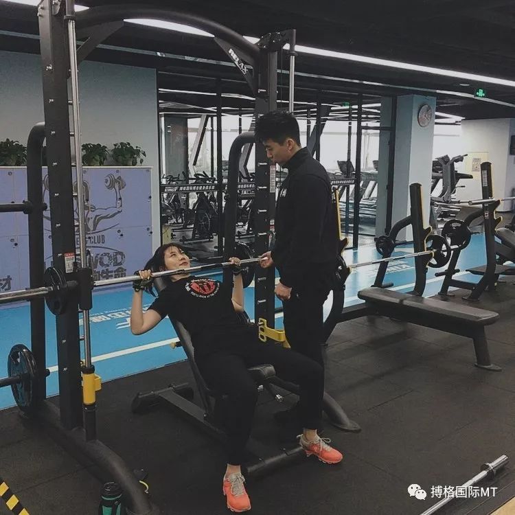 健身餐对健身有什么帮助啊_健身餐的好处及其重要性_吃健身营养餐的好处