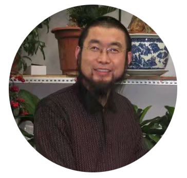 立春时节，与家人共享春韭馅饼的美味与亲情