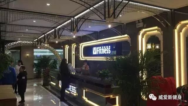 健身明星男燃脂图片_燃脂健身男明星_娱乐圈健身最好的男明星