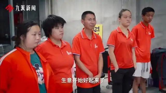 老外洗车创业故事_国外洗车牛人_老外洗车视频