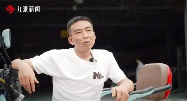 国外洗车牛人_老外洗车视频_老外洗车创业故事