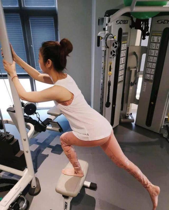 女明星都会健身吗_健身明星都会女性化吗_娱乐圈健身女明星