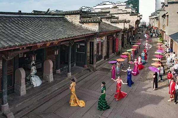 里约男子马拉松冠军_里约马拉松全程录像_里约女排马拉松