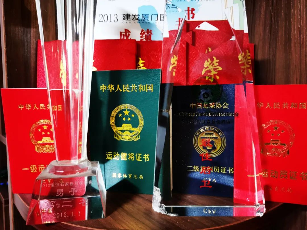 马拉松 运动员_马拉松比赛运动员_马拉松人员