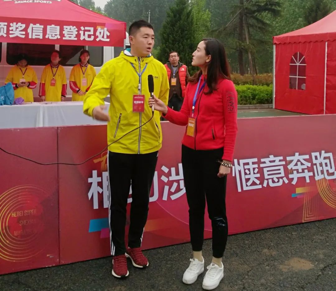 马拉松人员_马拉松 运动员_马拉松比赛运动员