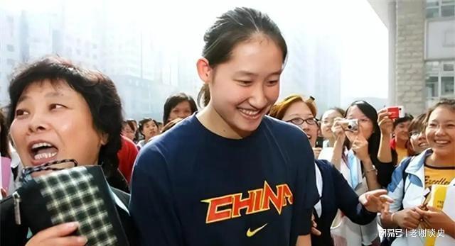 世界游泳冠军男的还是女的_游泳冠军女子_游泳比赛世界冠军