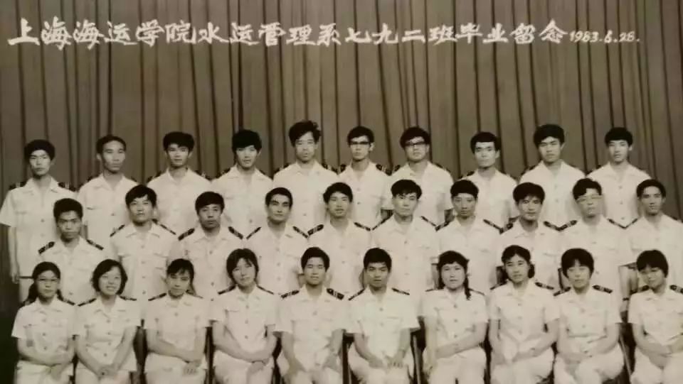 模仿鸭子用英语怎么说_用鸭子模仿大学生活方式_鸭子模仿表演